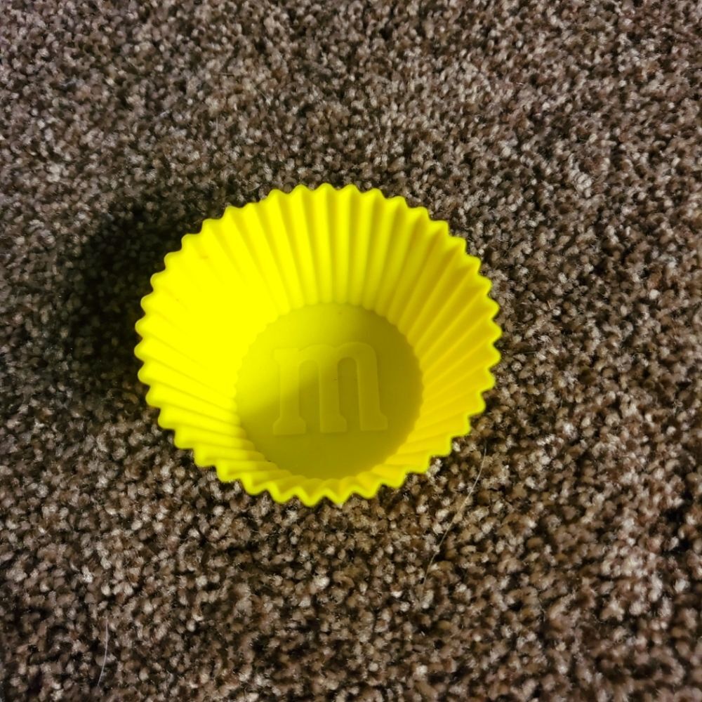M&M's World Silicone Baking Mini Muffin Cup - Yellow Non-Stick Replacement